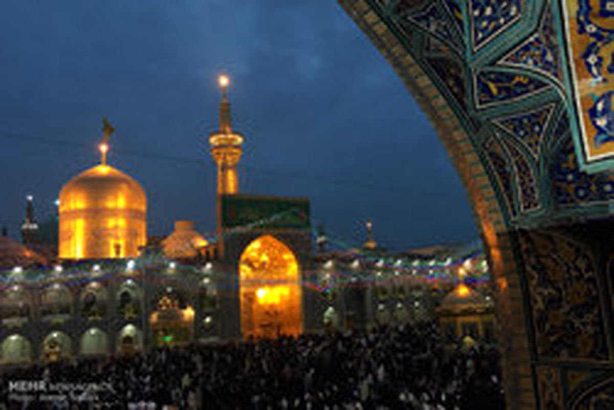 حرم رضوی در شب نیمه شعبان +عکس