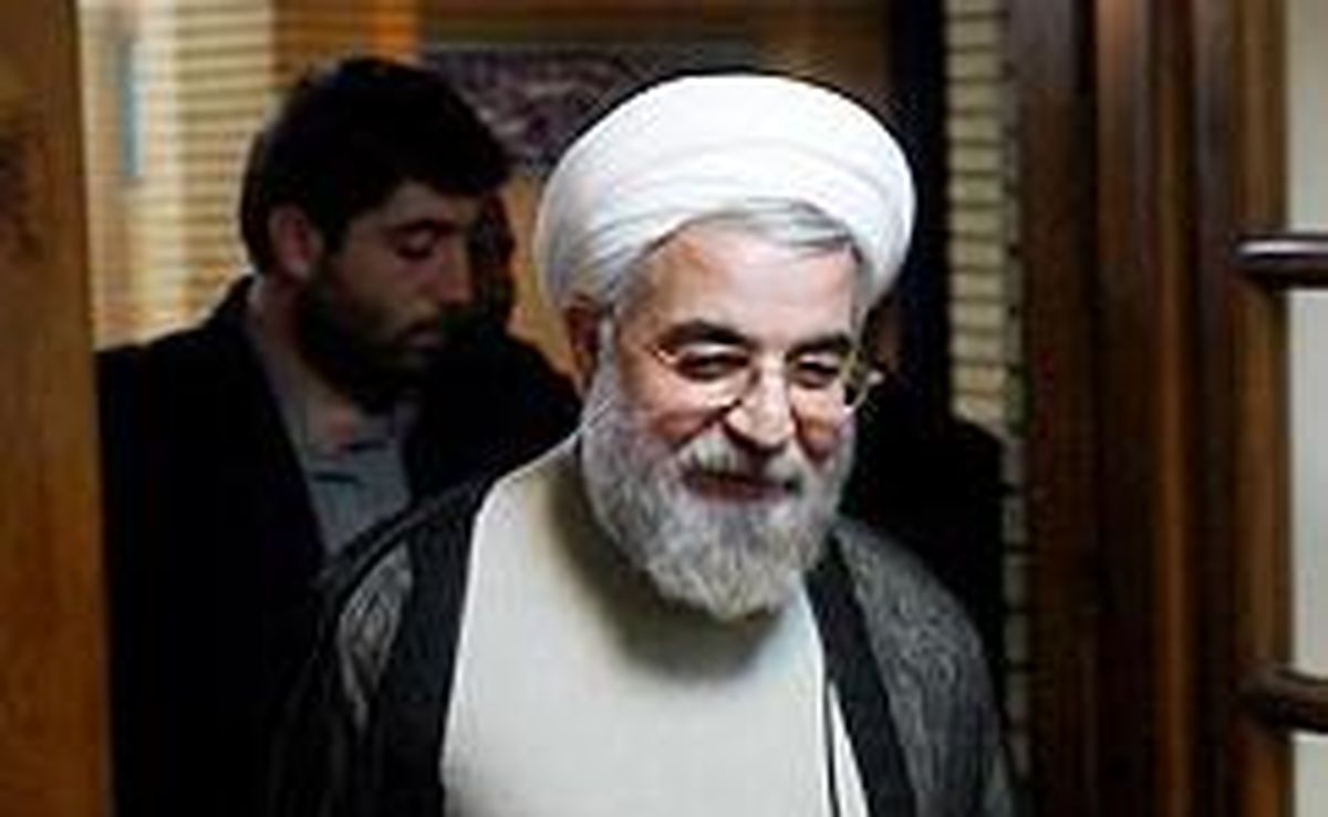 حسن روحانی ثبت نام کرد