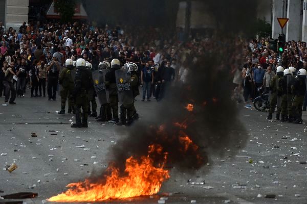 عکس/ آتشی که مرکل به پا کرد