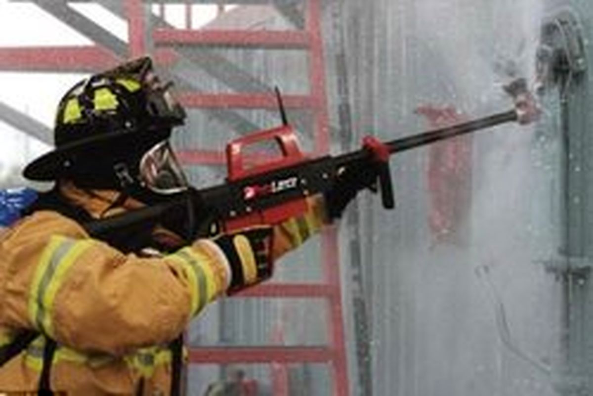 اسلحه آتش خاموش کن ساخته شد +عکس