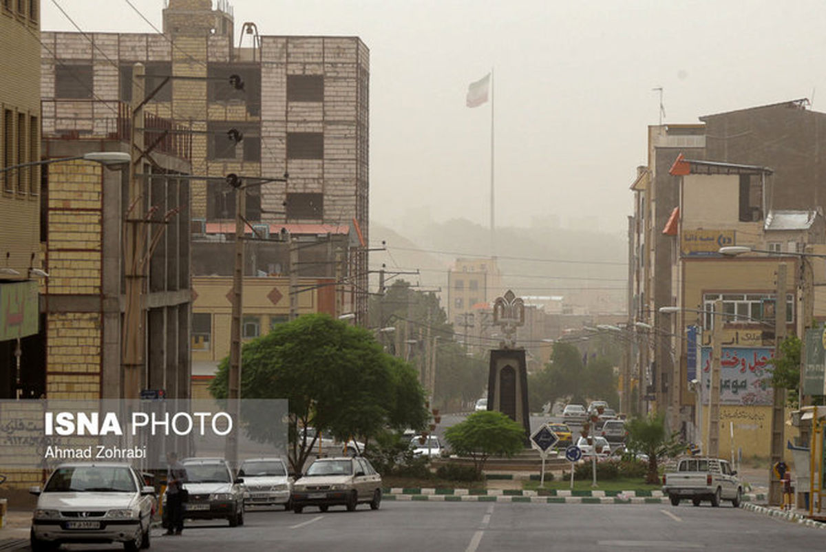 گزارش تصویری: ورود ریزگردها به قم