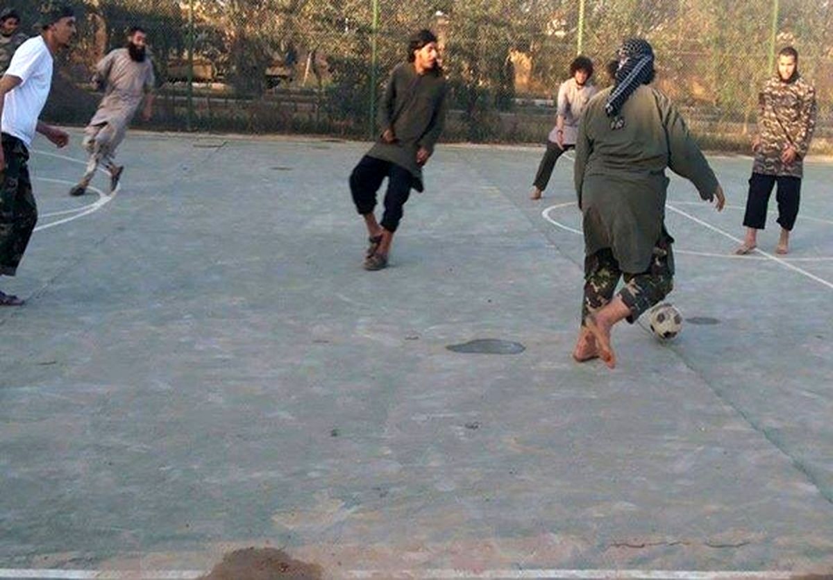 تیم فوتبال داعش/تصاویر