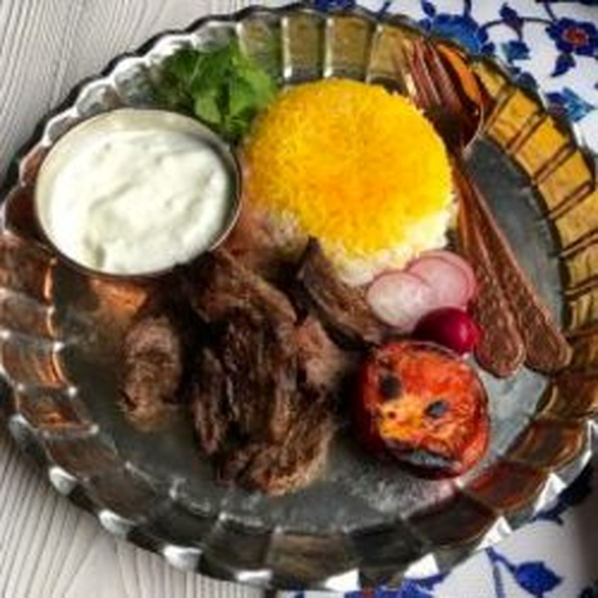دستور پخت کباب چنجه به صورت مرحله‎ای