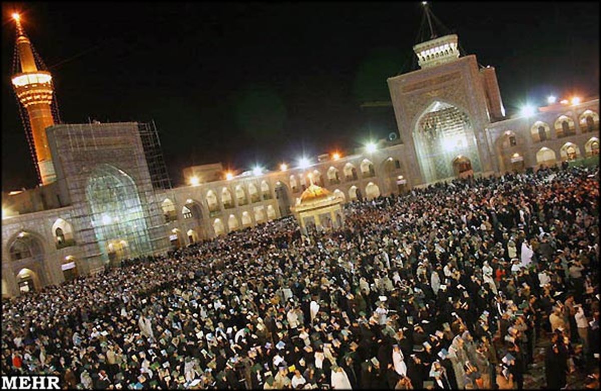 مراسم احیا در حرم مطهر امام رضا (ع)