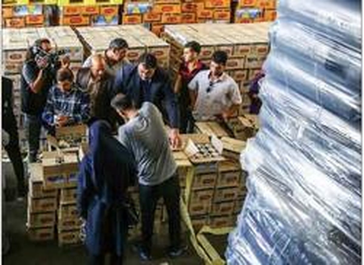 شیر خشک در شیشه شیر مافیا