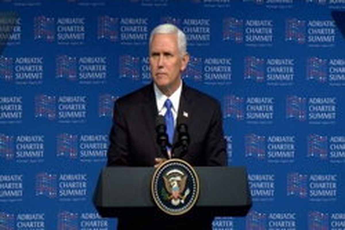 معاون ترامپ هم از اغتشاشگران در ایران حمایت کرد