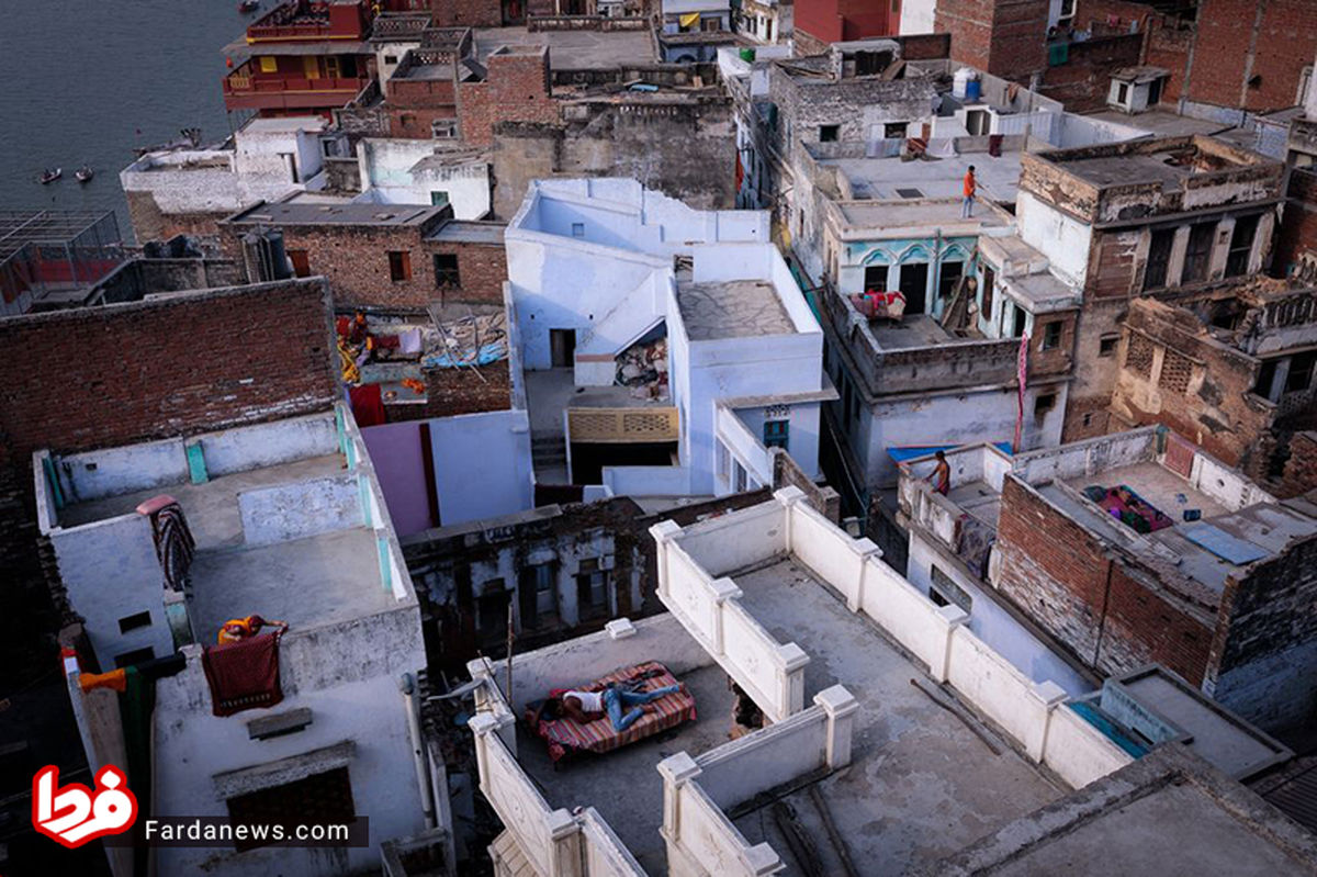 عکس نشنال جئوگرافیک از خواب تابستانی روی پشت بام