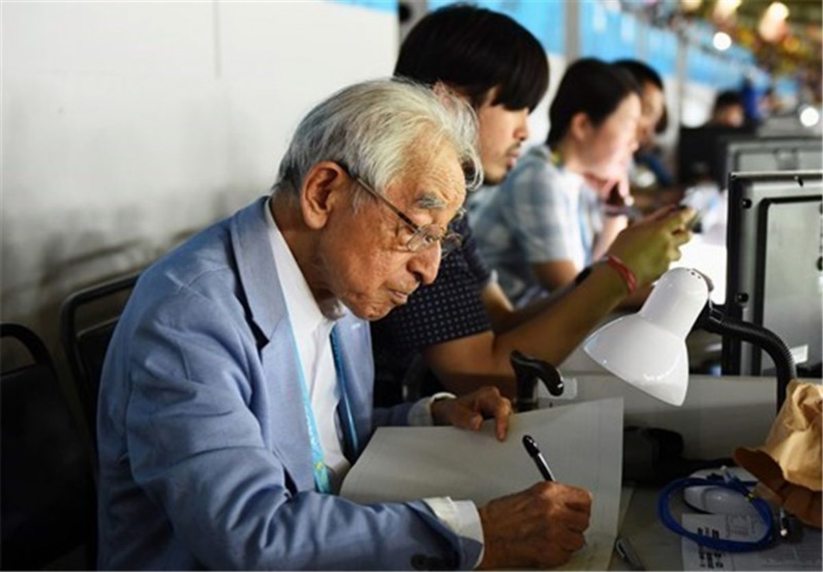 مسن‌ترین‌خبرنگارجام‌جهانی۲۰۱۴/عکس