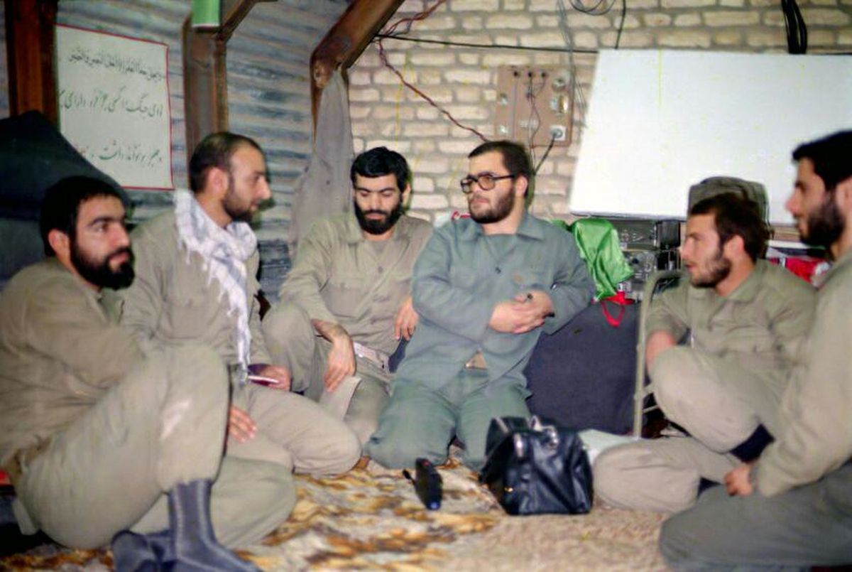 عکس: محمدباقر قالیباف در جبهه