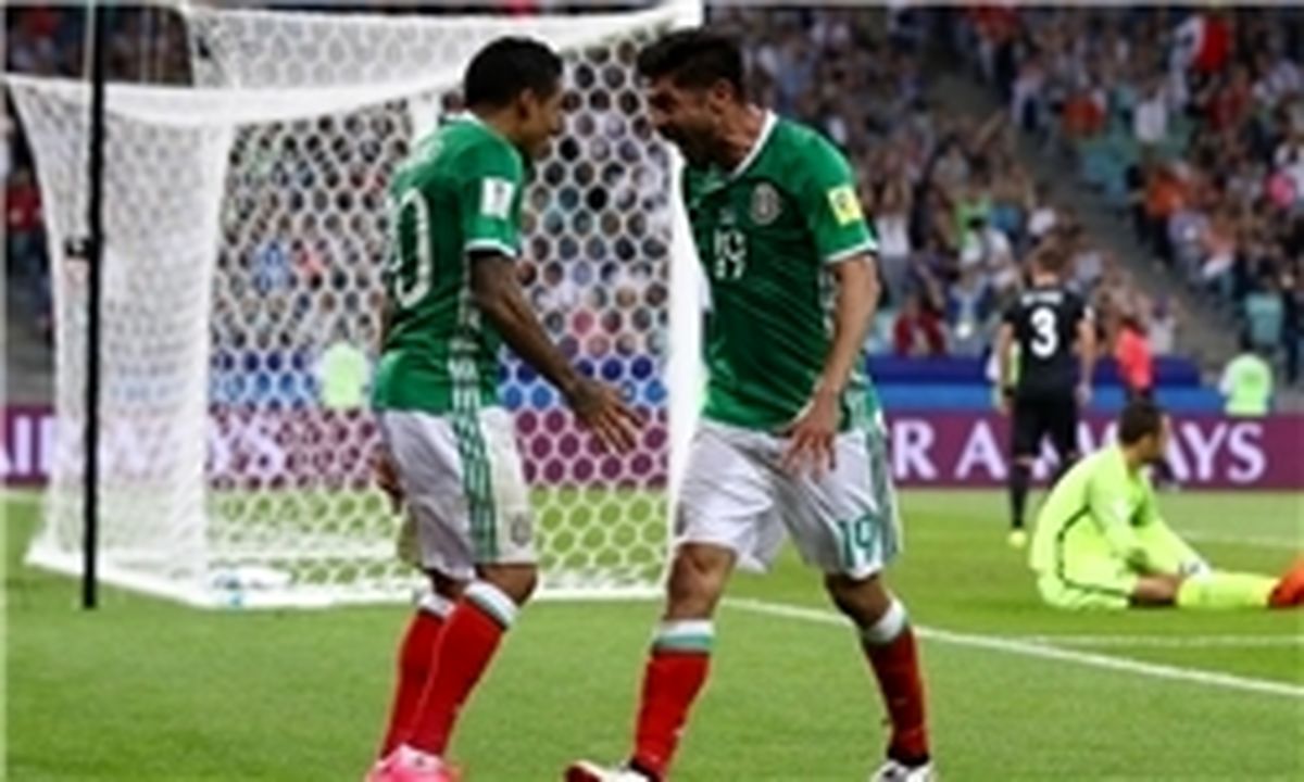 مارکز در ۳۹ سالگی راه جام جهانی روسیه +عکس