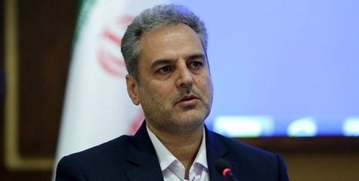 وزیر جهاد: بازار مرغ از دست دلالان و واسطه‌ها درآمده است