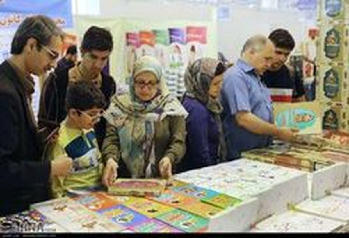 بازدید از نمایشگاه کتاب تهران یک ساعت تمدید شد