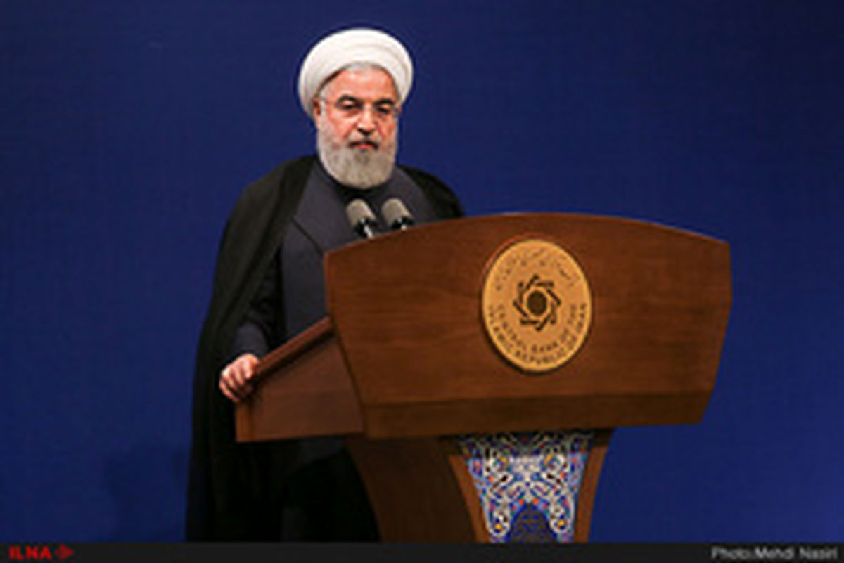 انتقاد روحانی از ممنوعیت افطاری دولتی!