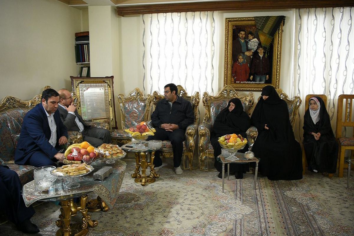 قالیباف: مظلومیت شهدای خان طومان منجر به آزادی حلب شد