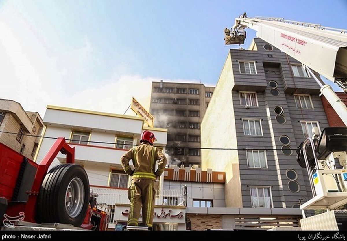 حریق پاساژ مهستان اطفا شد +عکس