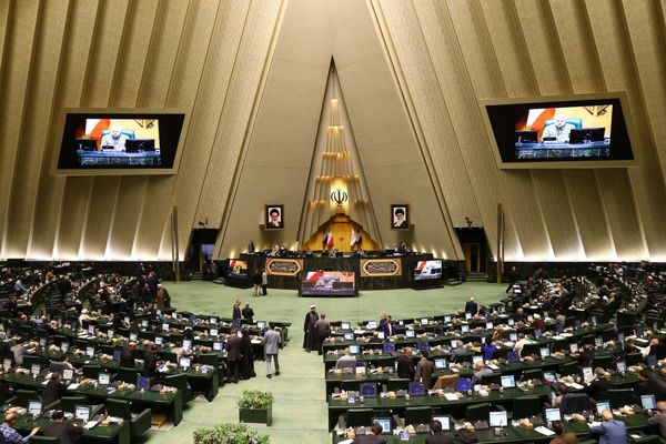  اعلام وصول ۳ سؤال ملی نمایندگان از وزرای دولت