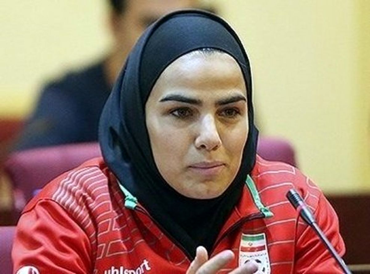 شوخی جالب فوتسالیست زن با حساب بانکی علی دایی +عکس
