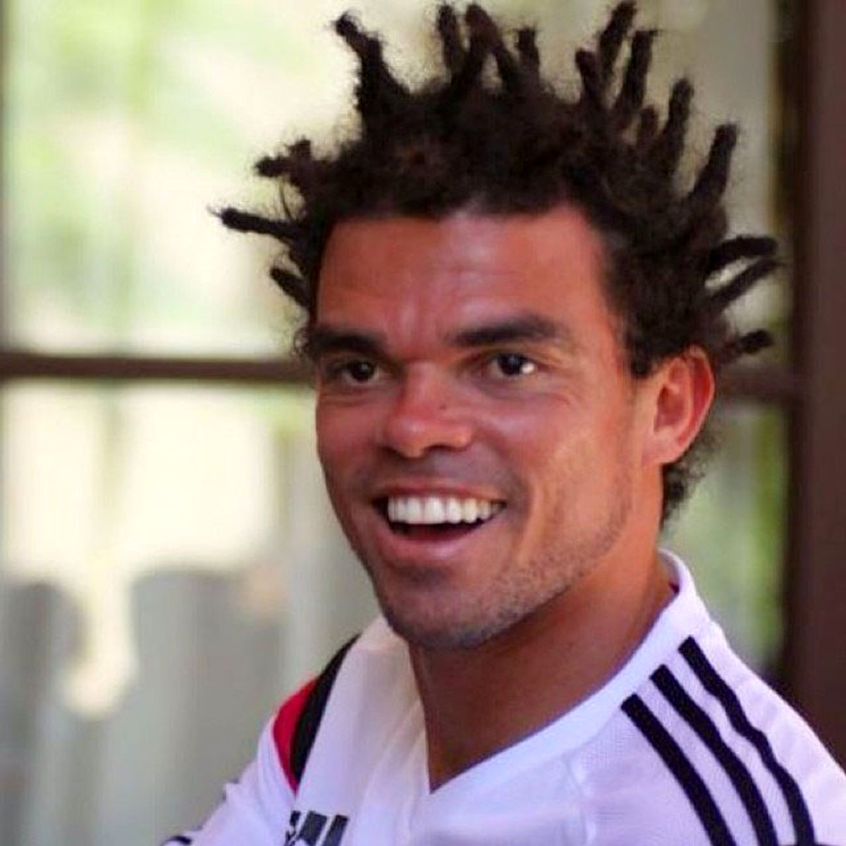 مدل موی عجیب بازیکن رئال/عکس