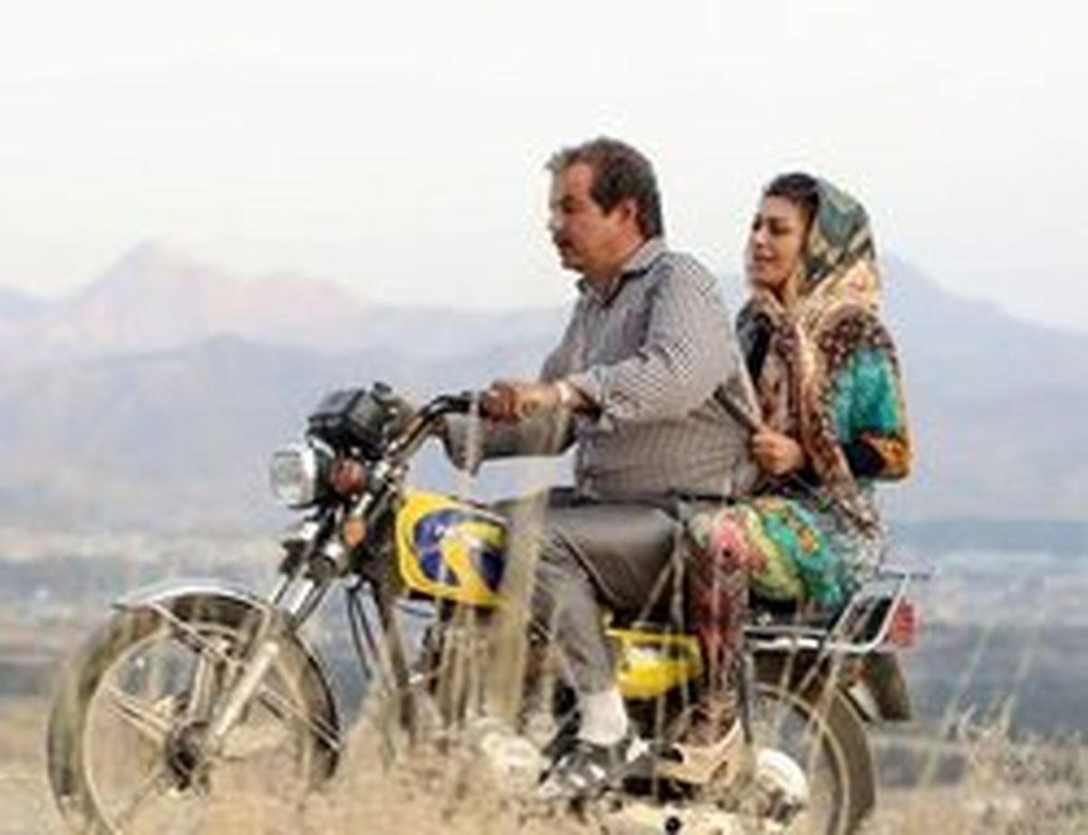 عکس: موتورسواری «یکتا ناصر» و «سعید آقاخانی»