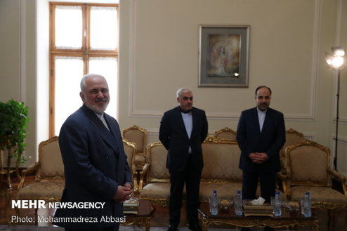 ظریف: همکاری‌های بین کشور‌های منطقه برای همه طرف‌ها سودمند است