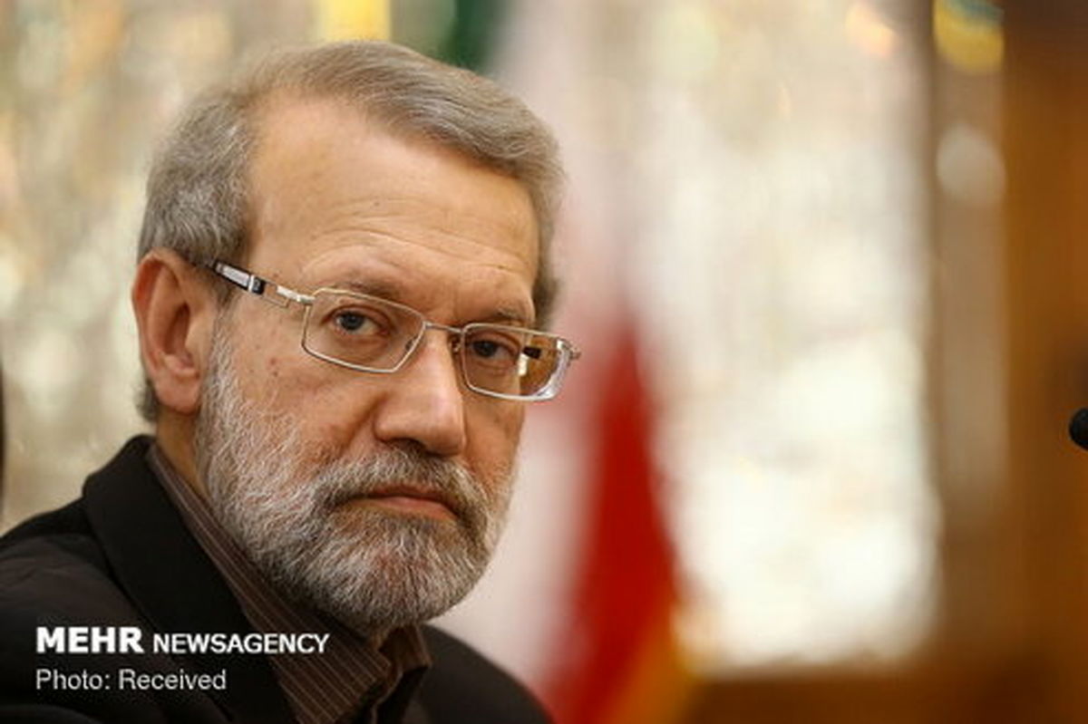 لاریجانی: دوستی و ایجاد ارتباط با همسایگان از اولویت های نظام است