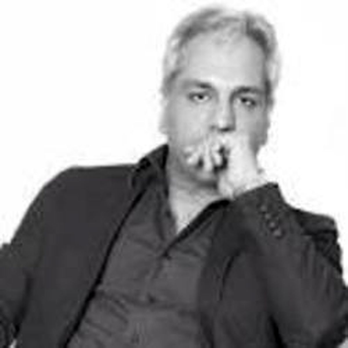 مهران مدیری در اتاق گریم +عکس