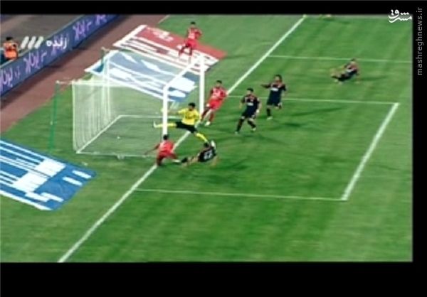 عکس: صحنه مشکوک دیدار پرسپولیس و فولاد