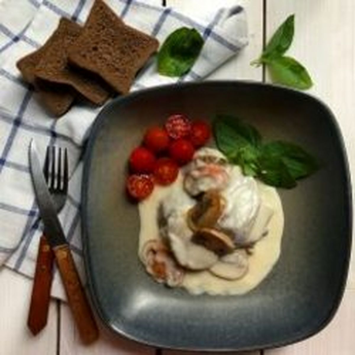 دستور پخت خوراک زبان با سس قارچ