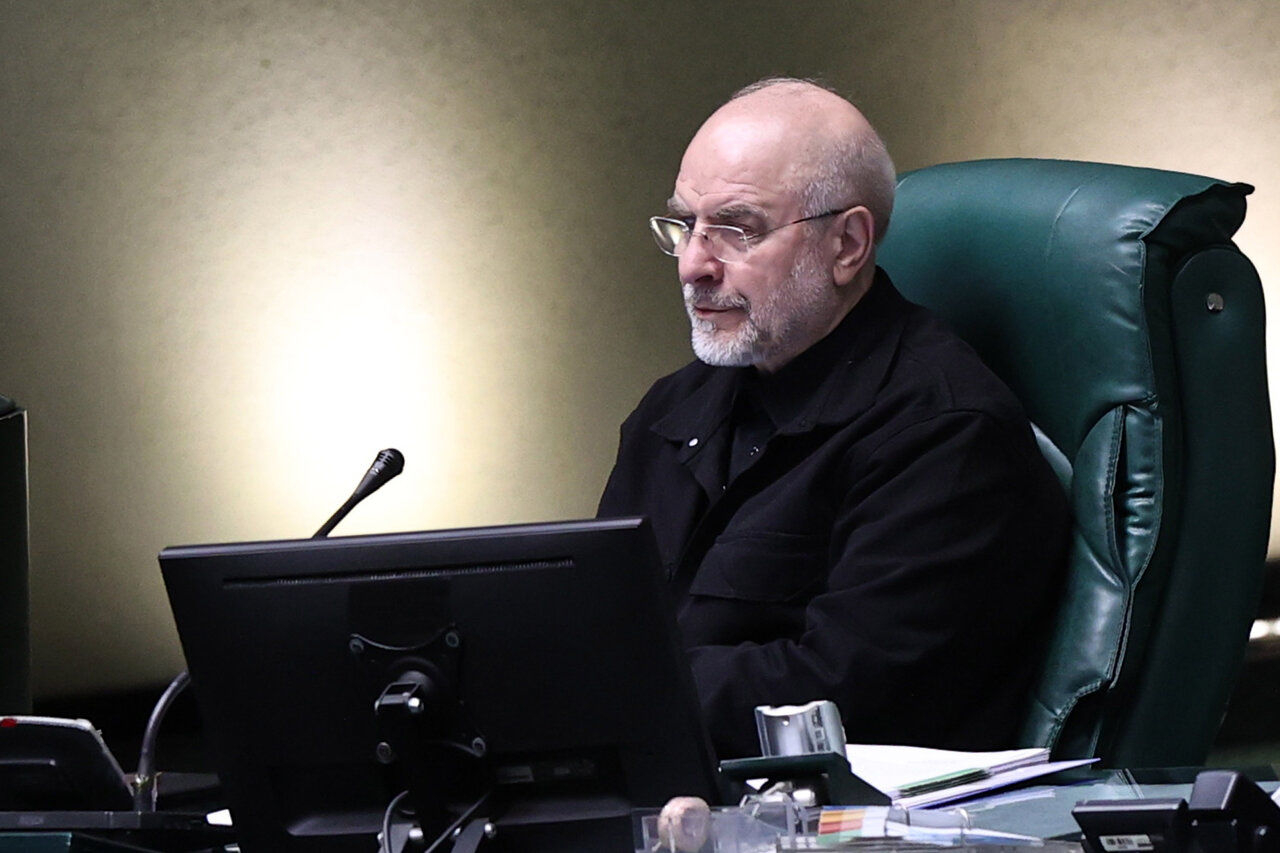 قالیباف: ارز ترجیحی هرگز در بودجه حذف نمی‌شود نه برای دارو و نه برای کالاهای اساسی